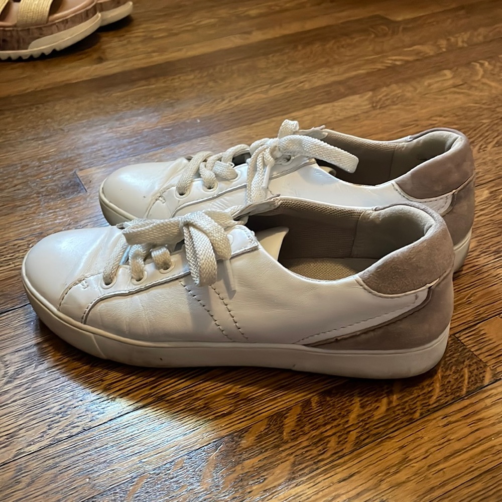 Naturalizer white sneakers
